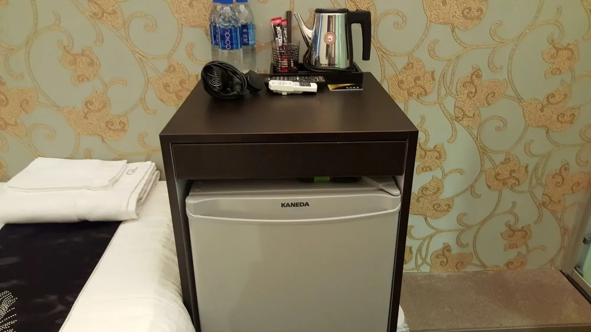 Seasons Hotel - Causeway Bay