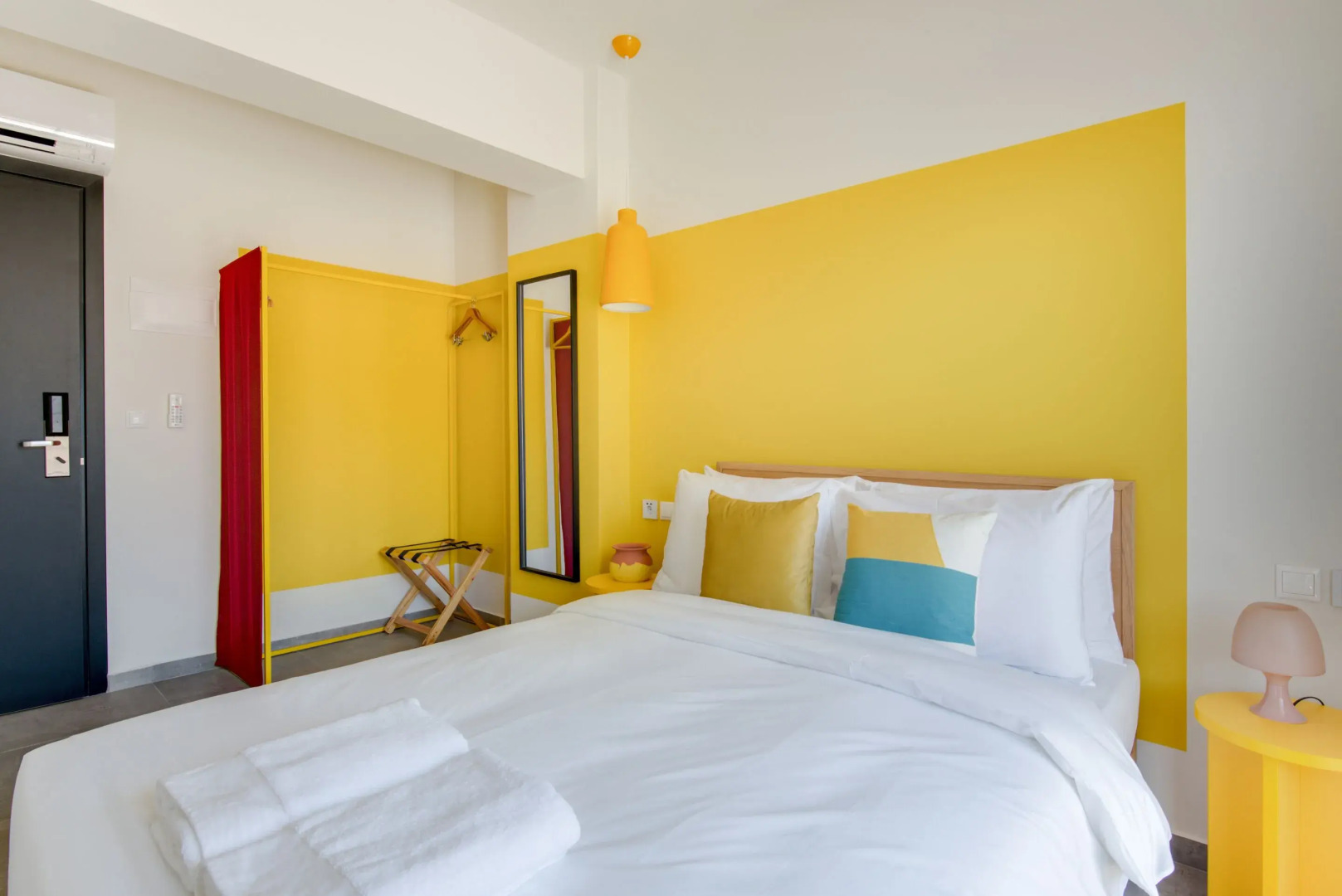 Selina Theatrou Athens