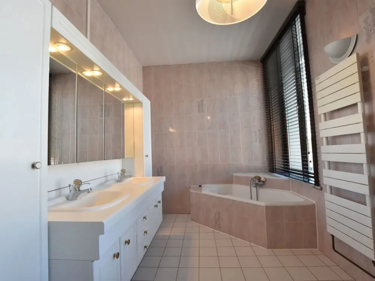 Graceful Apartment in De Panne With Garden