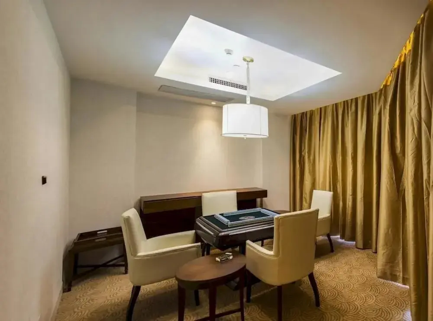 Yichun Grand Metropark Resort