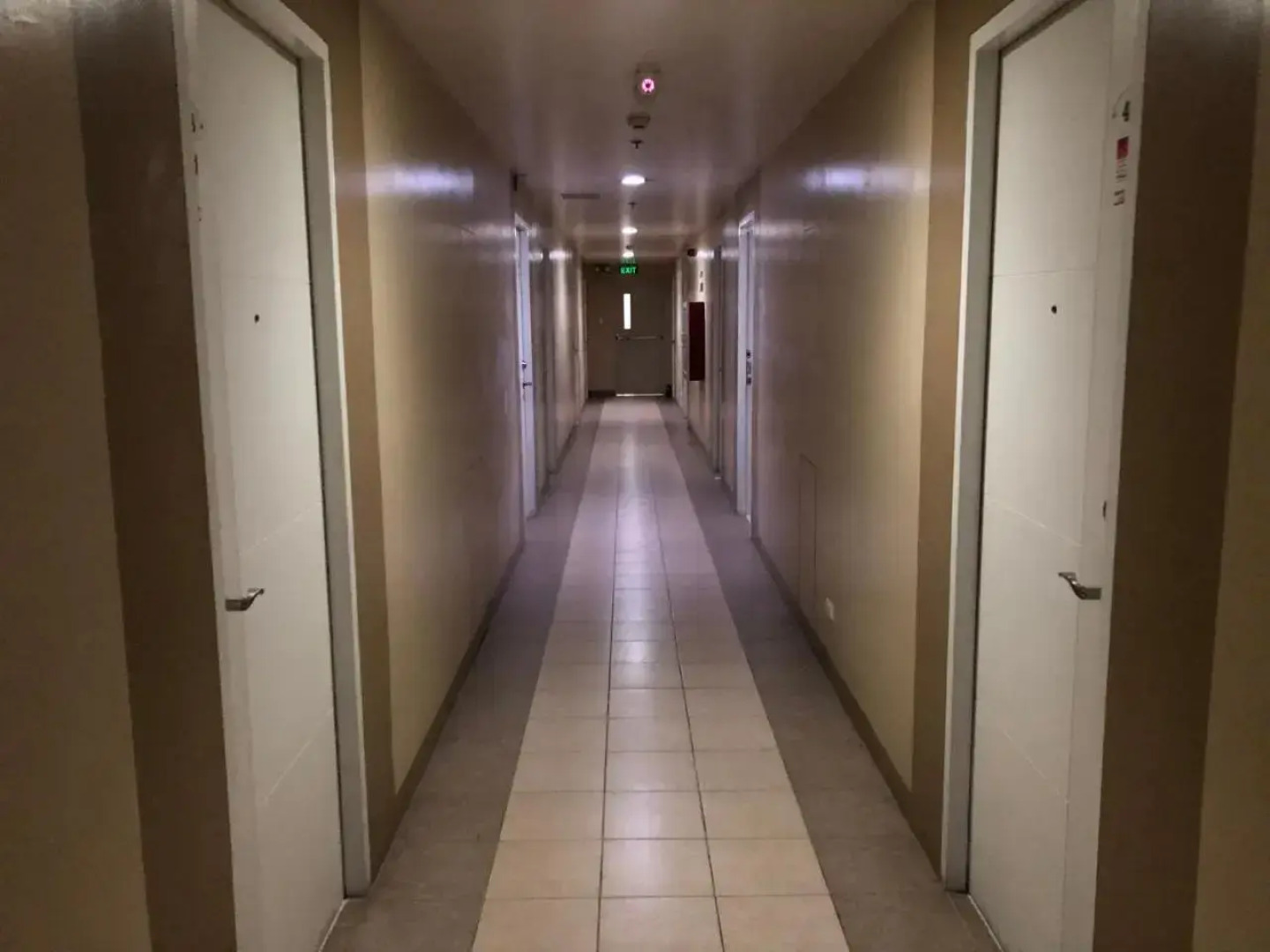 Centropolis Deluxe Couple Suite