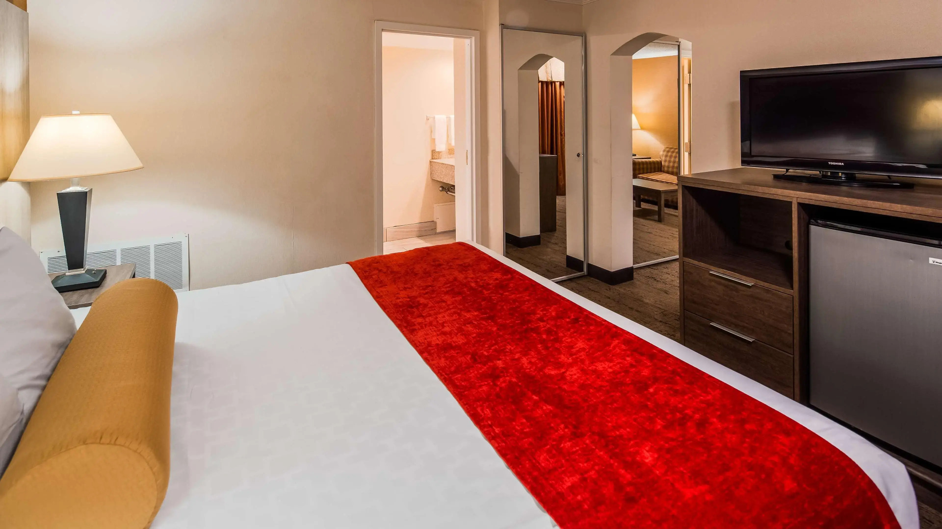 Best Western Galleria Inn & Suites