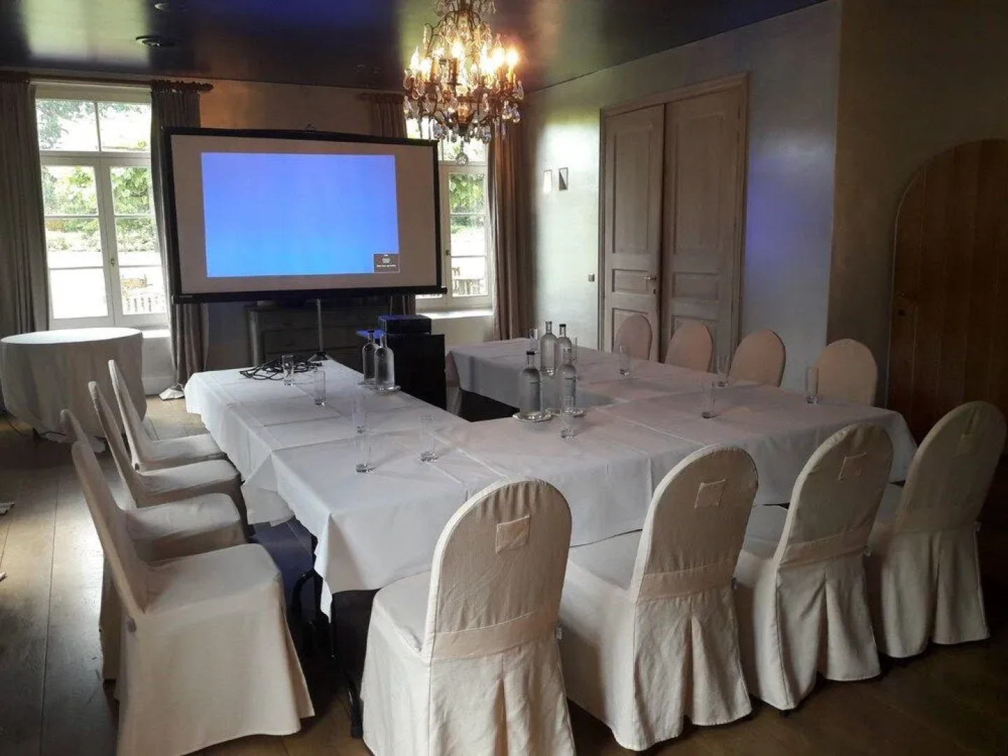 De Barrier - Different Hotels