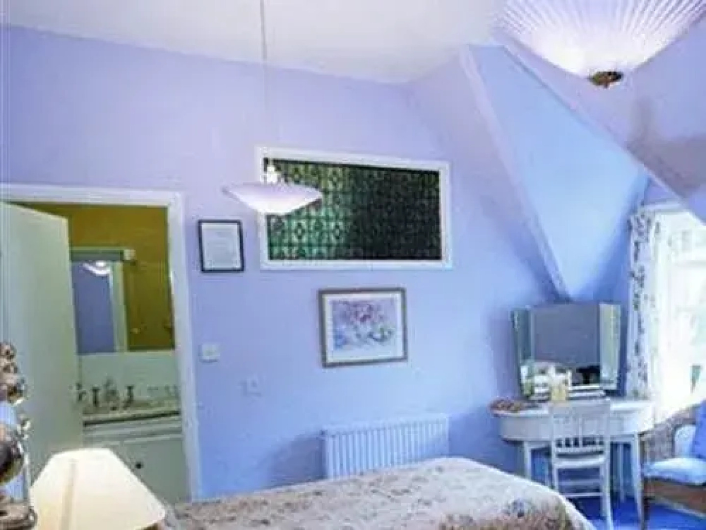 Elm Crest Guesthouse