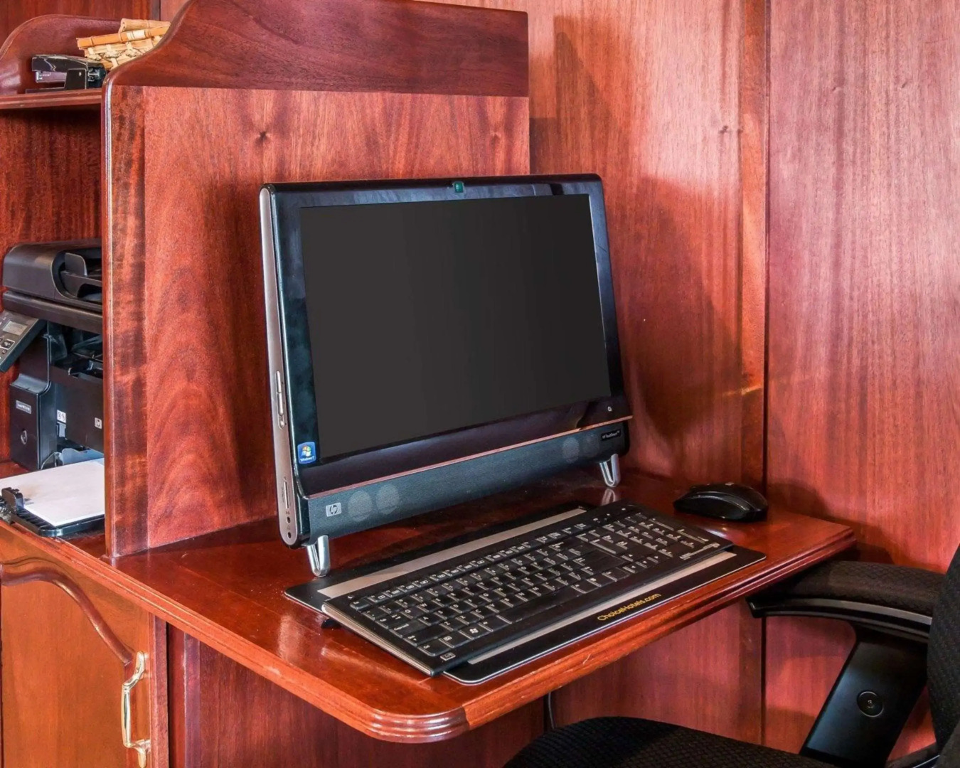 Clarion Hotel Mackinaw City Beachfront