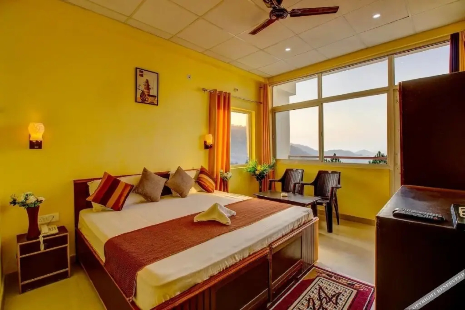 Hotel Himalayan View