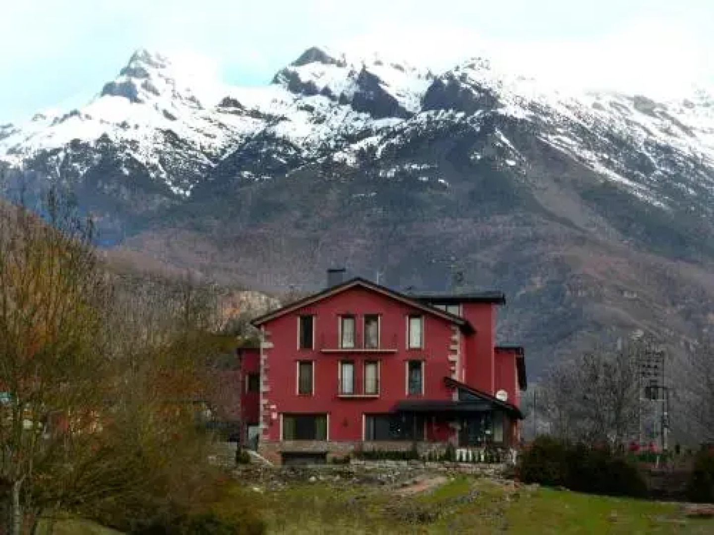 Hotel La Casa Del Rio