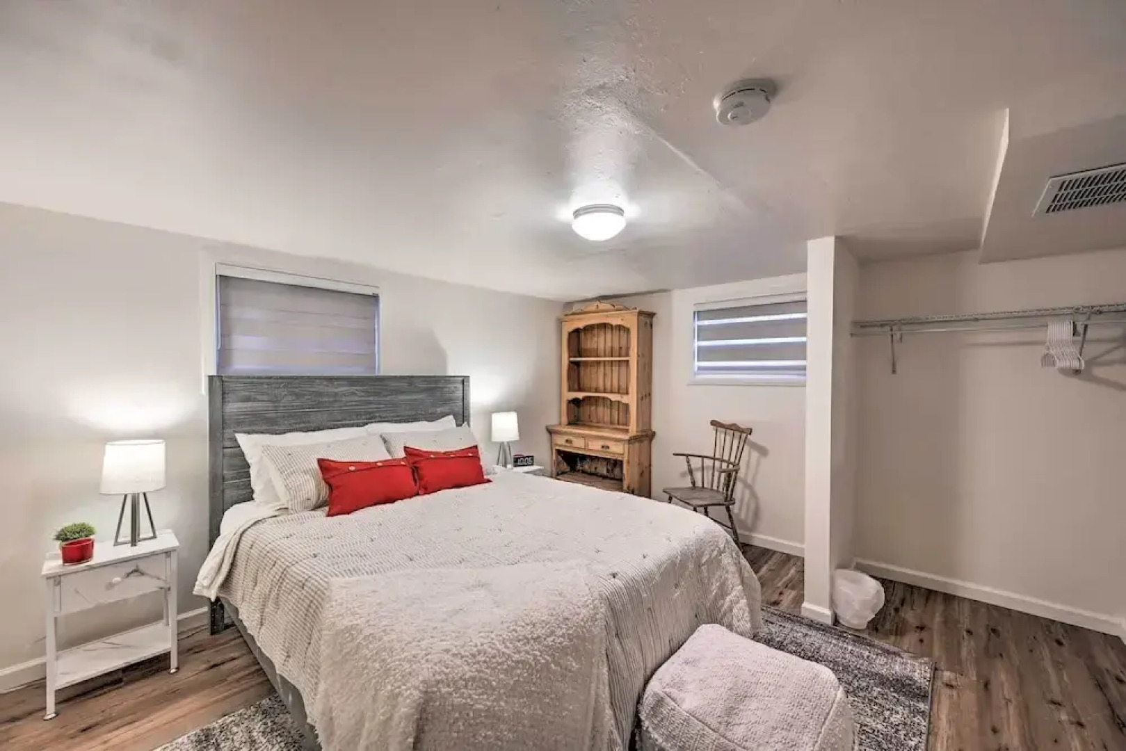 Redmond Farmhouse on 2 Acres w/ Deck & Grill!