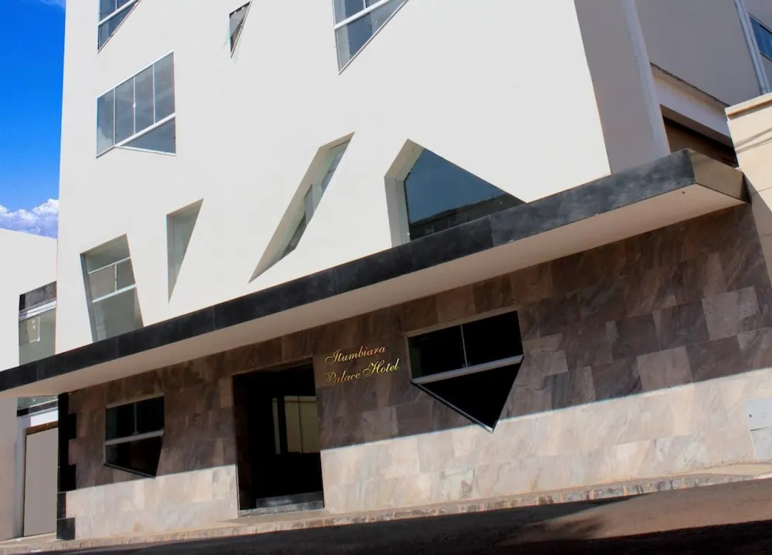 Itumbiara Palace Hotel