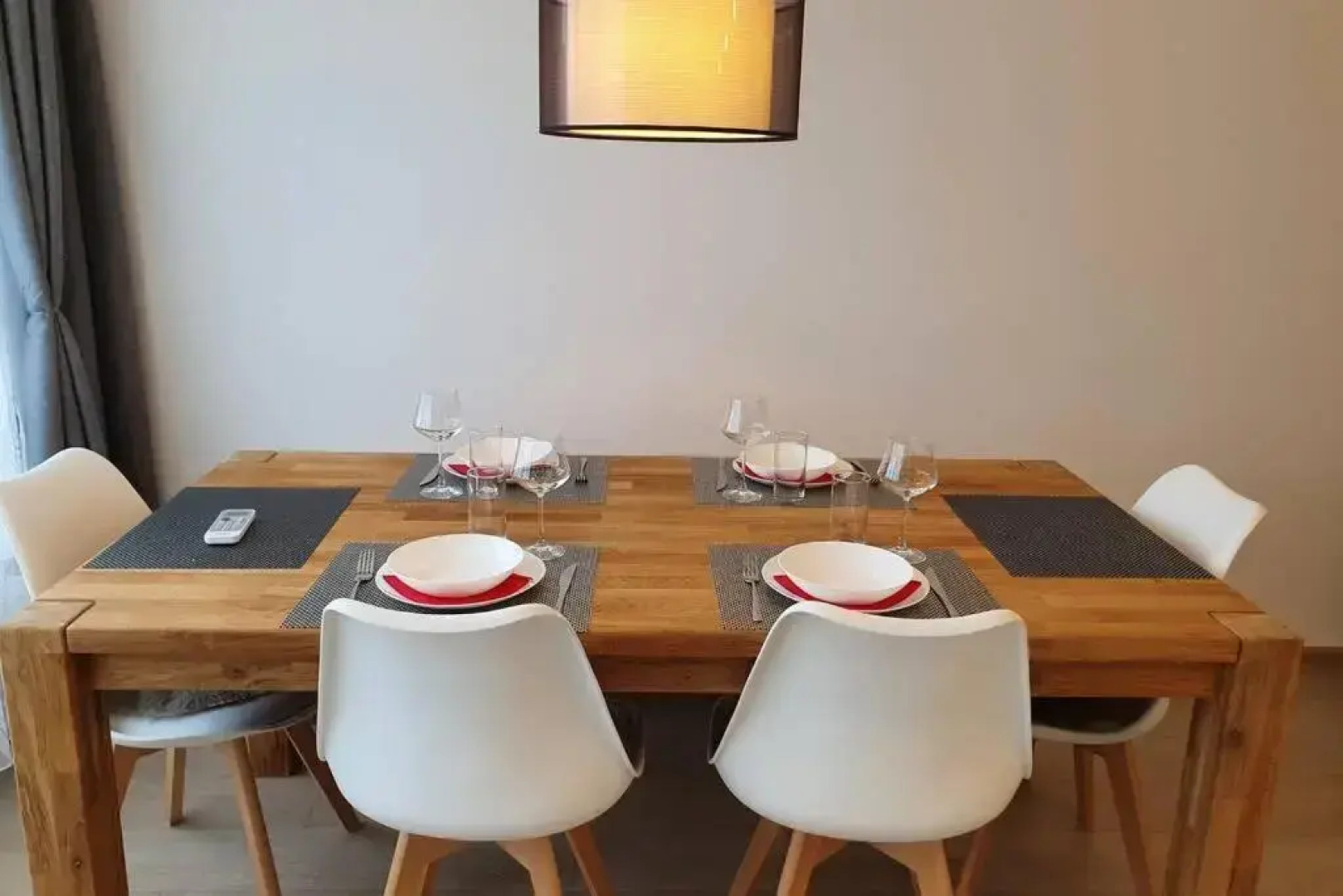 Луксозен Апартамент С Wifi На 10км От Боровец