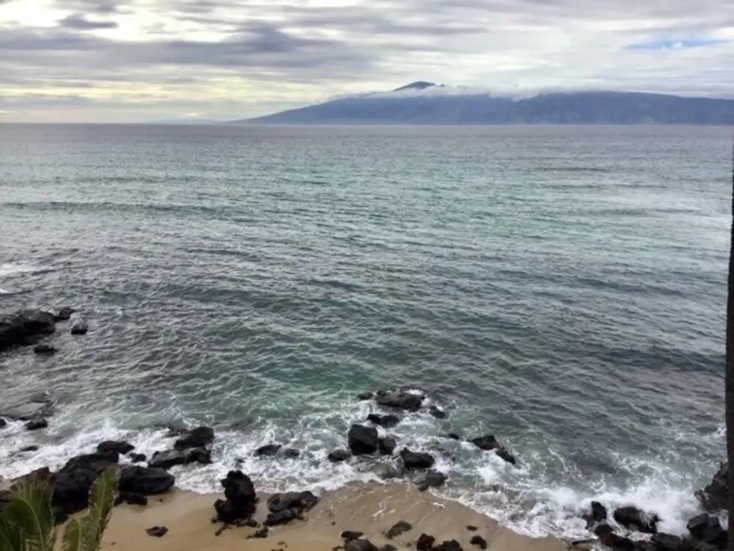 Noelani 401 OF 1 Bedroom, 2 Bath Condo by Redawning