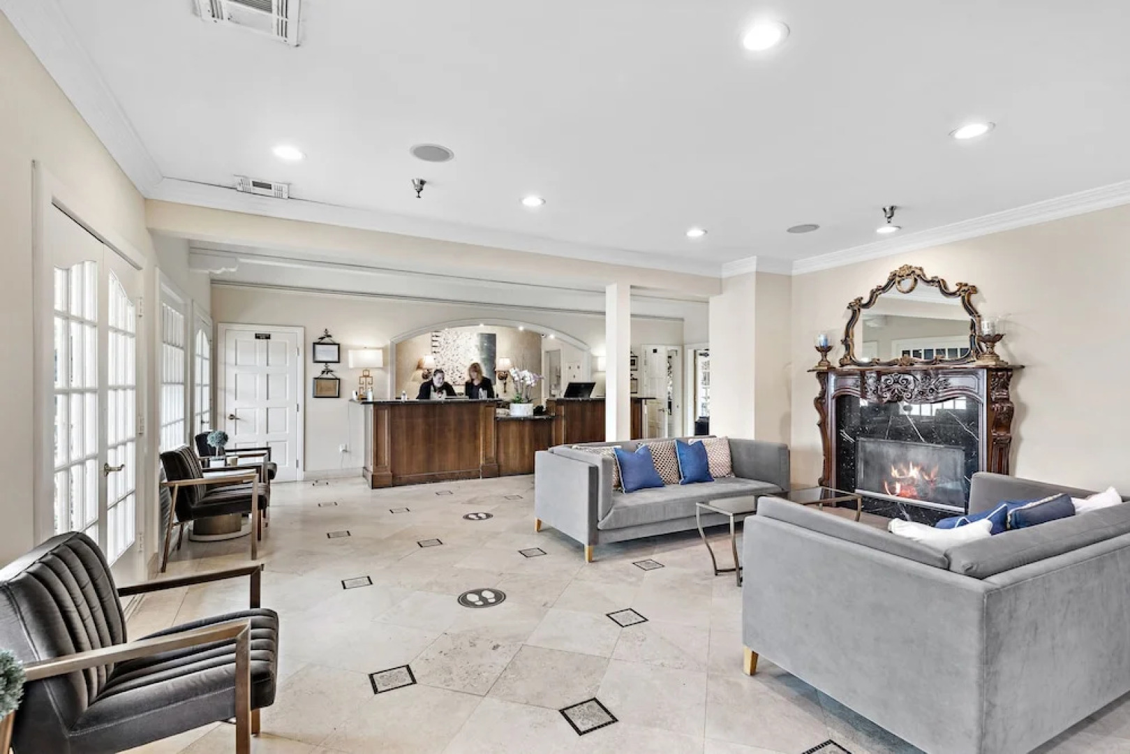 Sunset Cove Villas in Laguna Beach