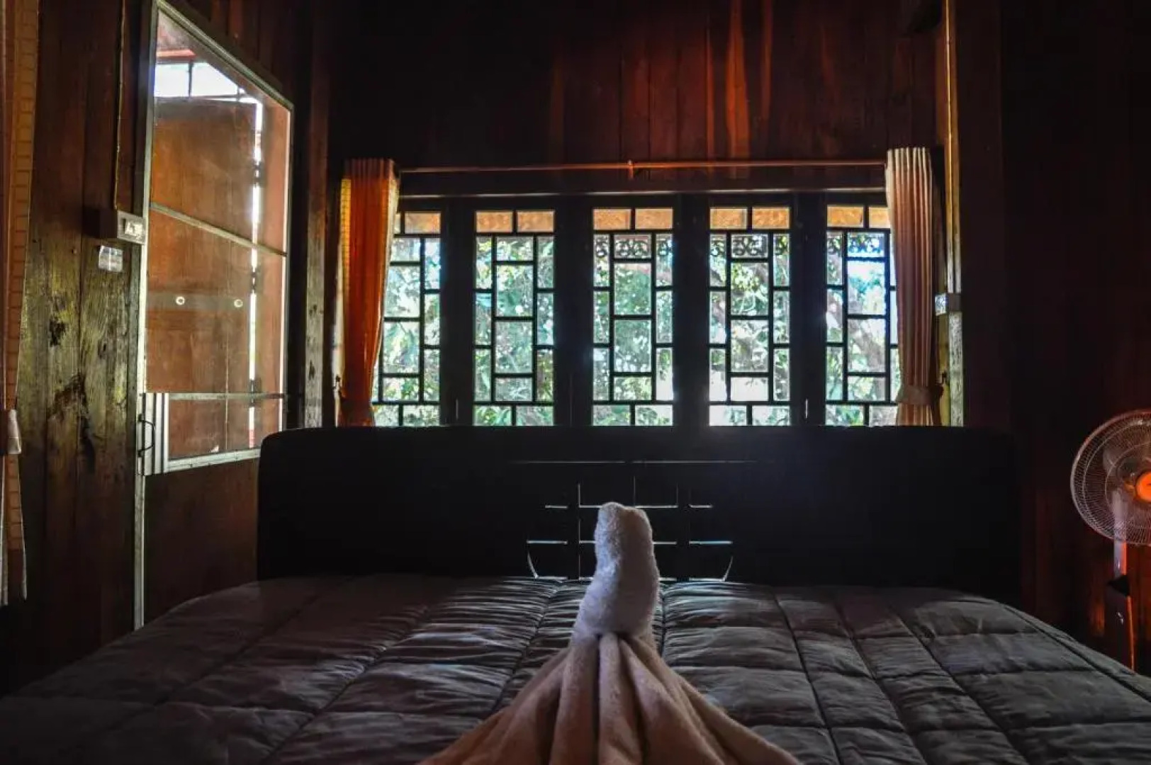 Crossroads House - Hostel