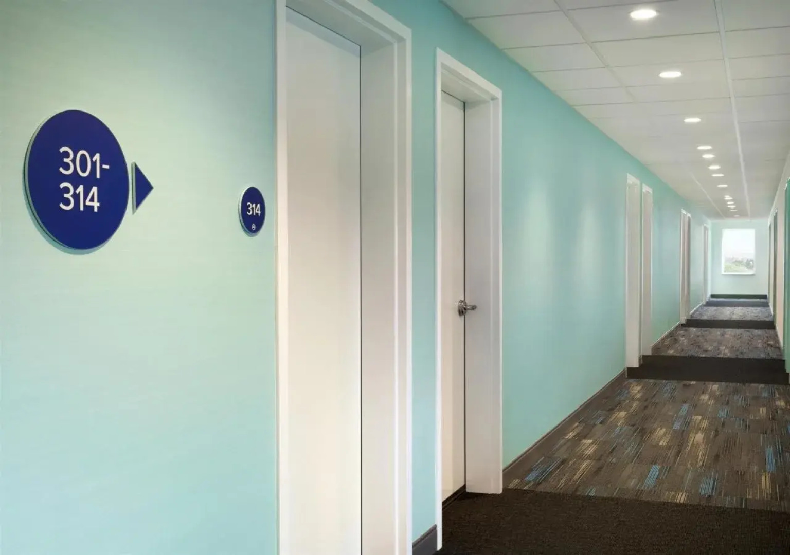 Tru by Hilton Lancaster East