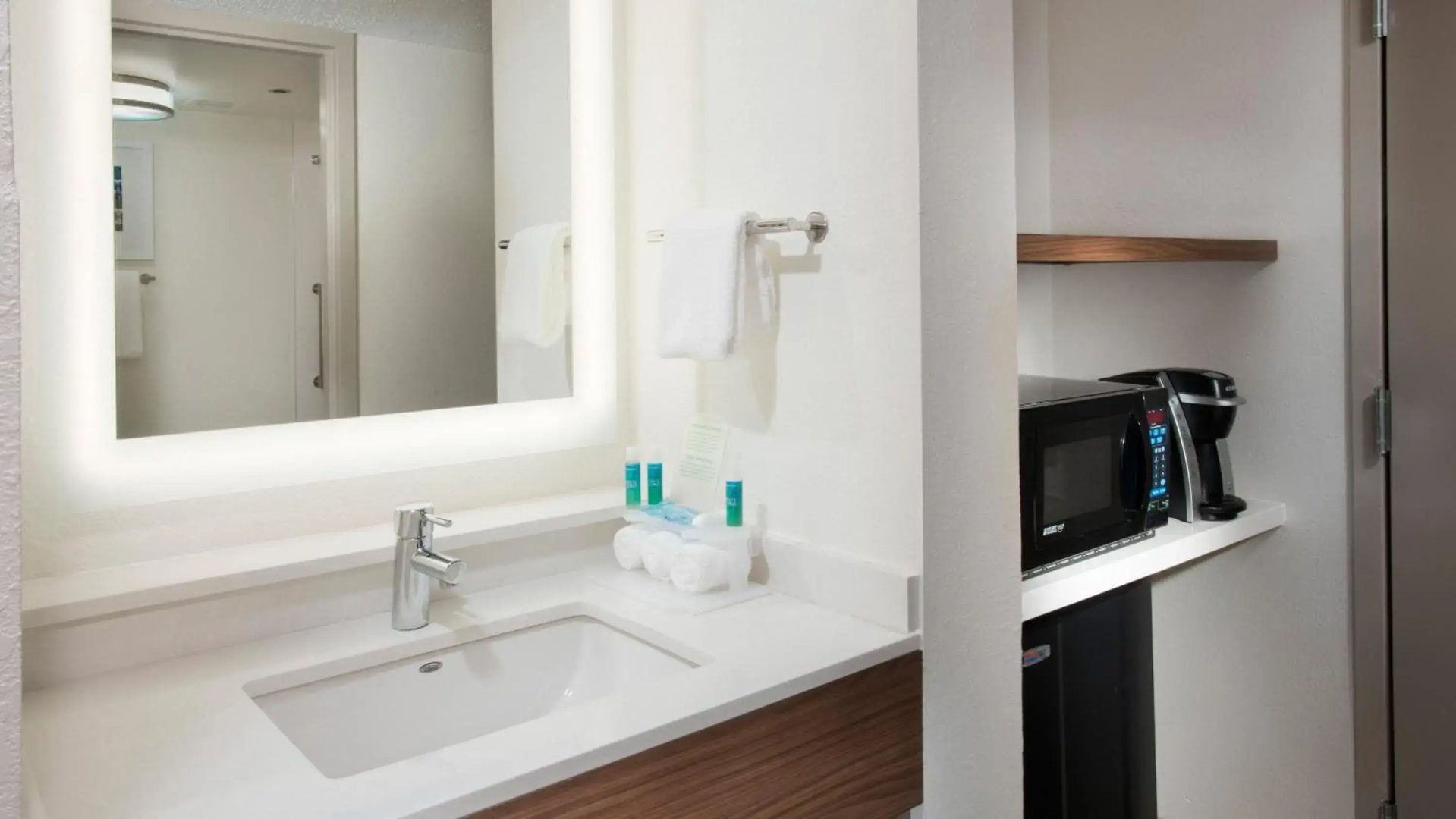 Holiday Inn Express Hilton Head Island by IHG