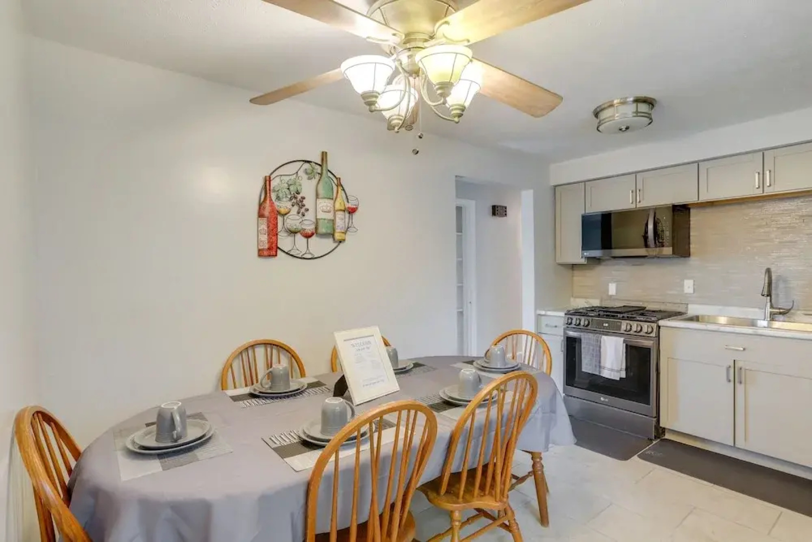 Pet-friendly Lorain Retreat w/ Fenced Yard!