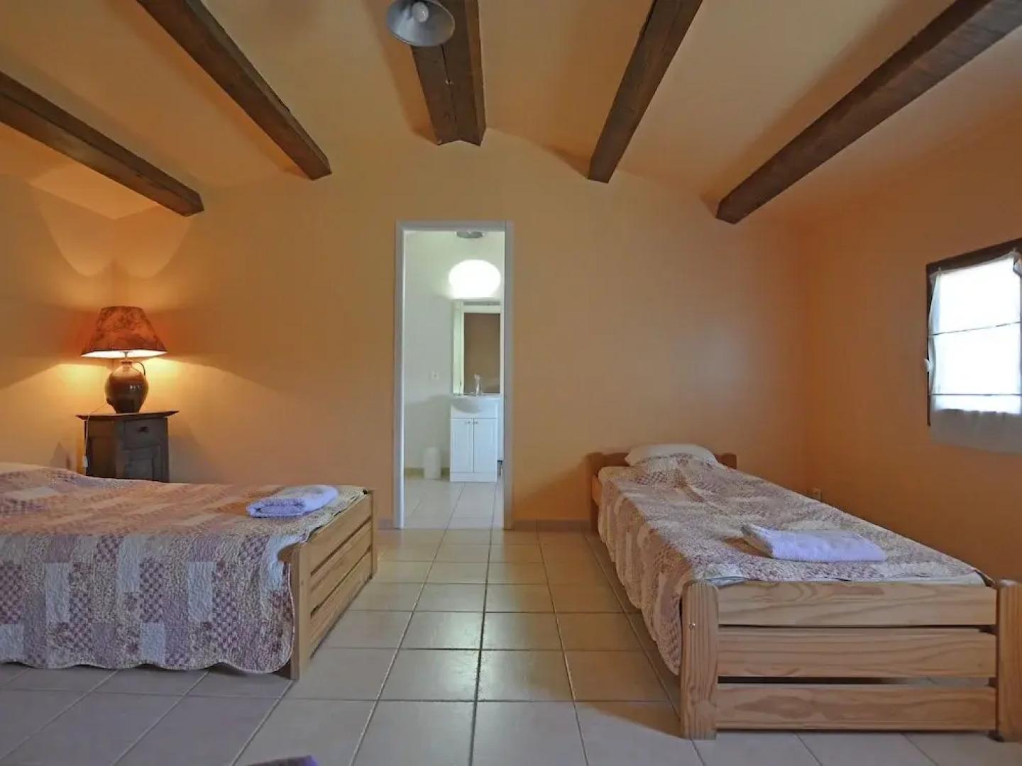 Beautiful Villa in Flaux With Swimming Pool