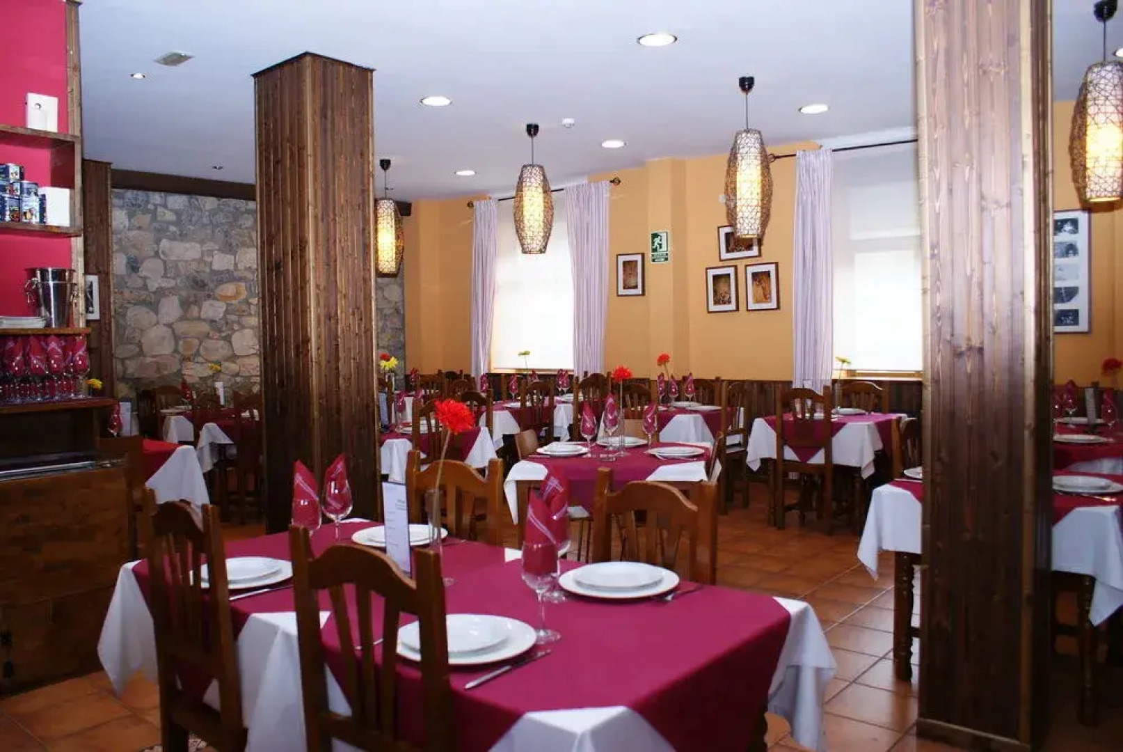 Albergue Cueva de Valporquero