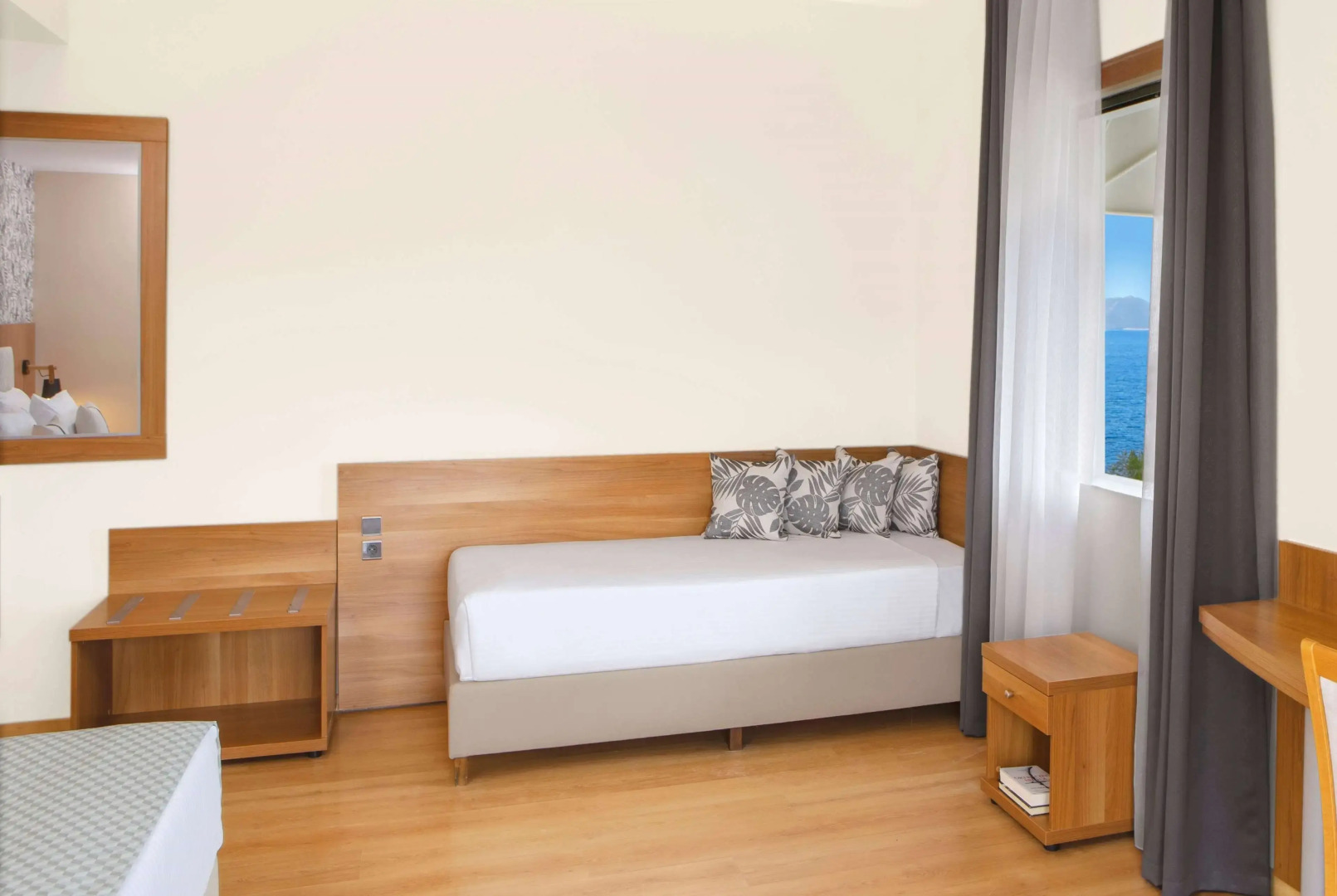 Отель Ramada by Wyndham, Athens Club Attica Riviera