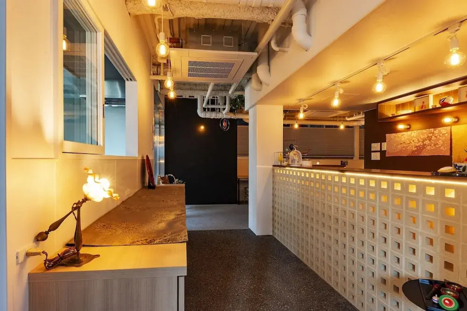 plat hostel keikyu kamakura wave