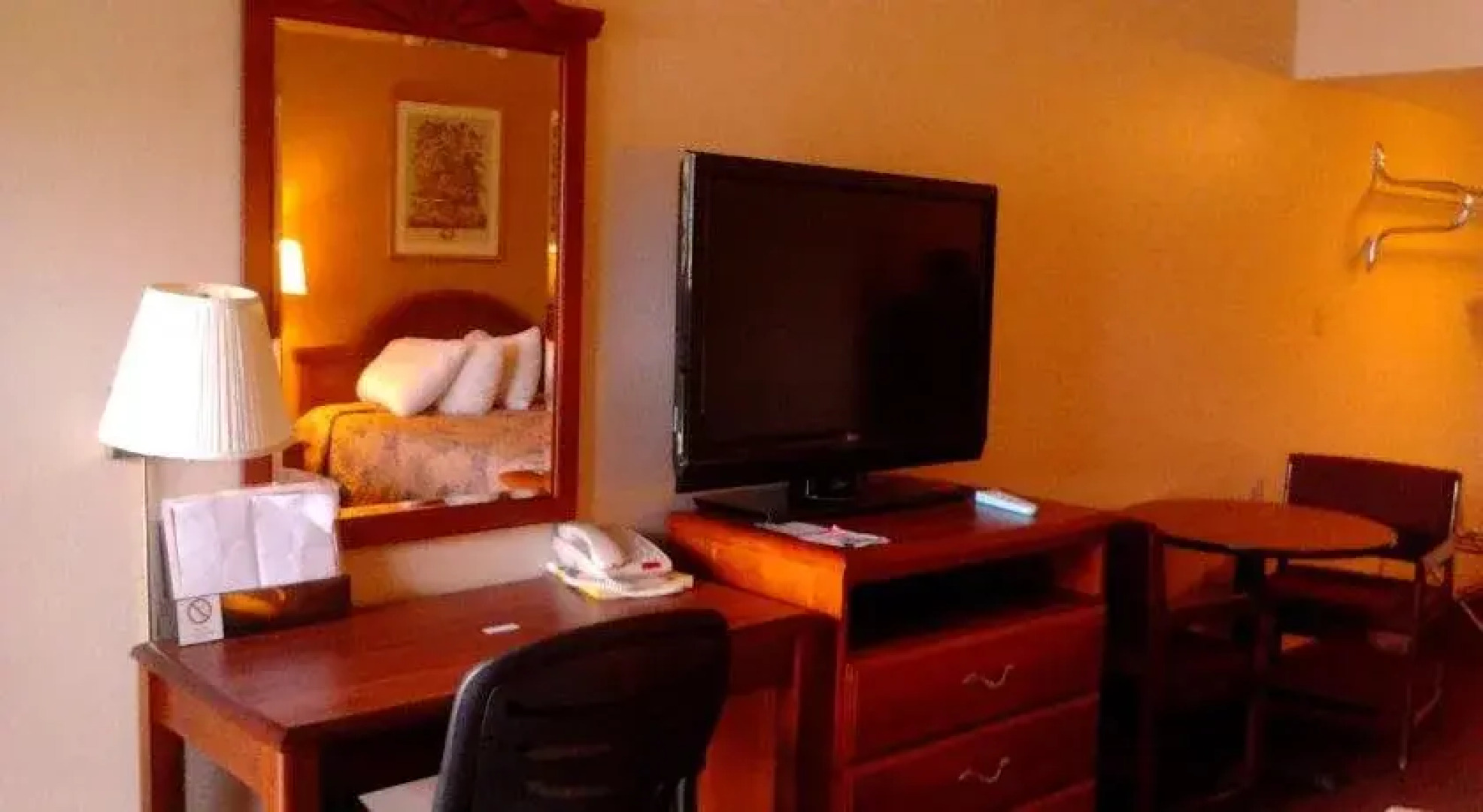 Welcome Inn St. Johns