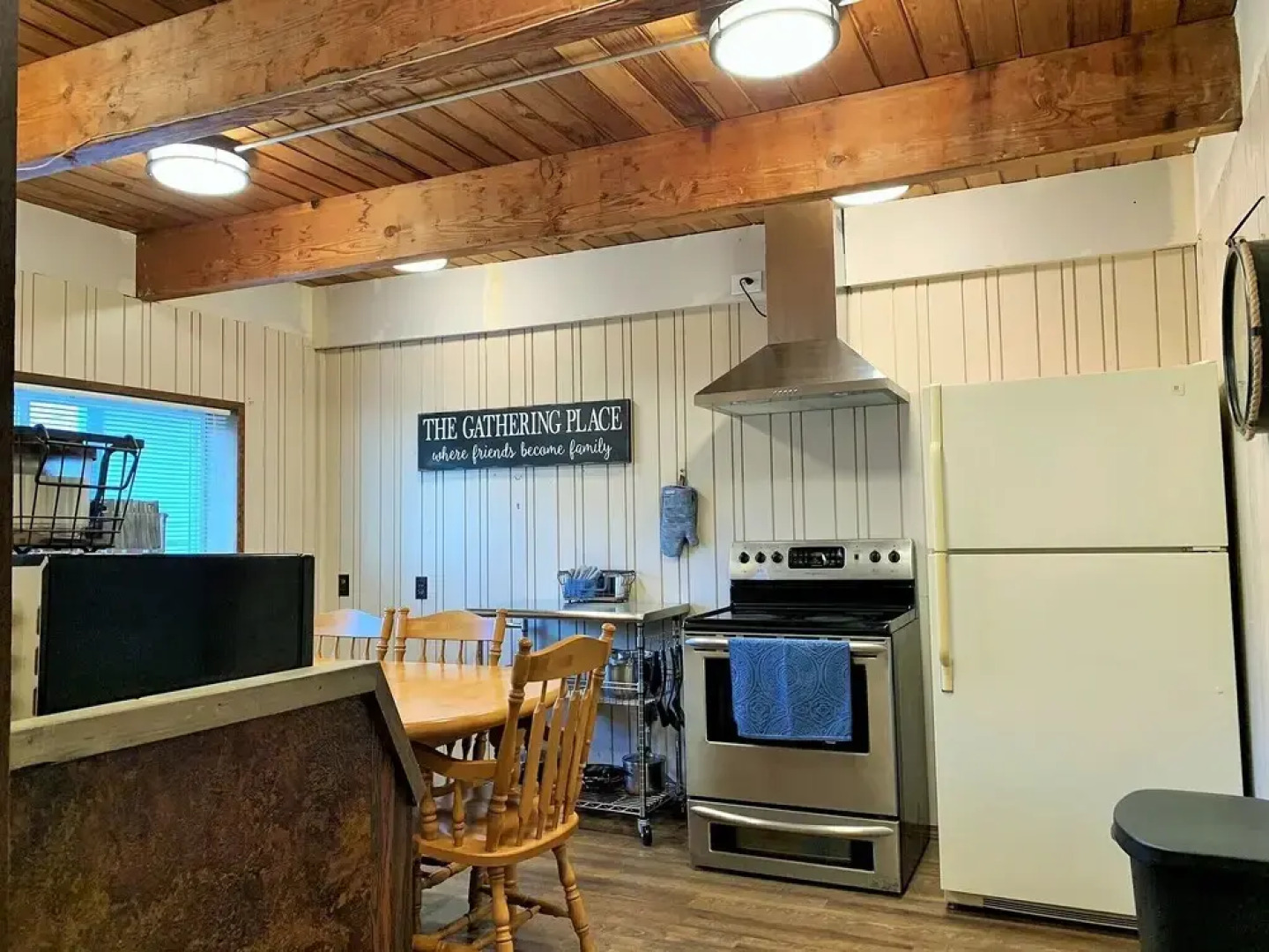 Breakers Boutique Inn