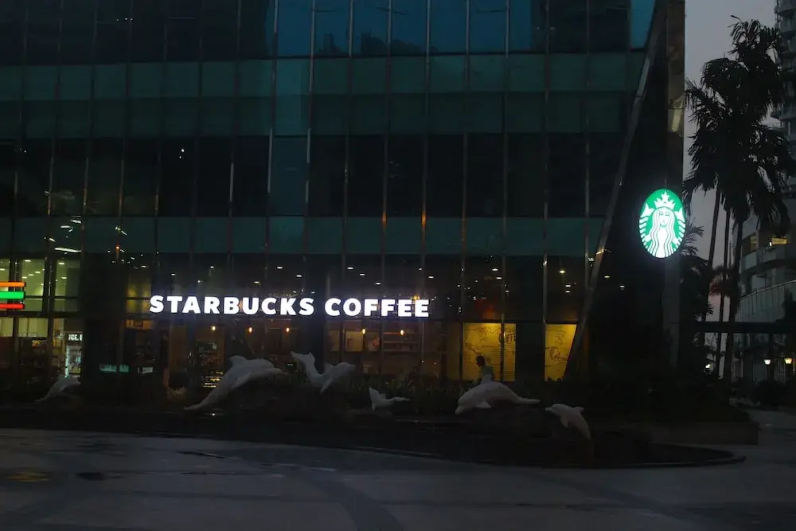 Country Gardens Danga Bay - JCL