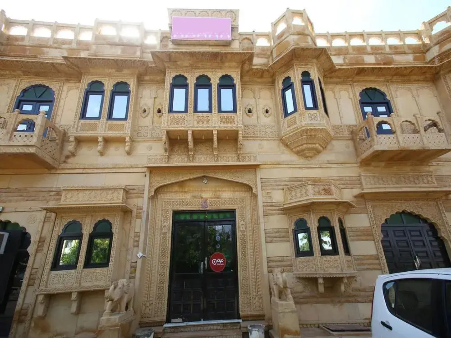 Vista Rooms at Indira Colony