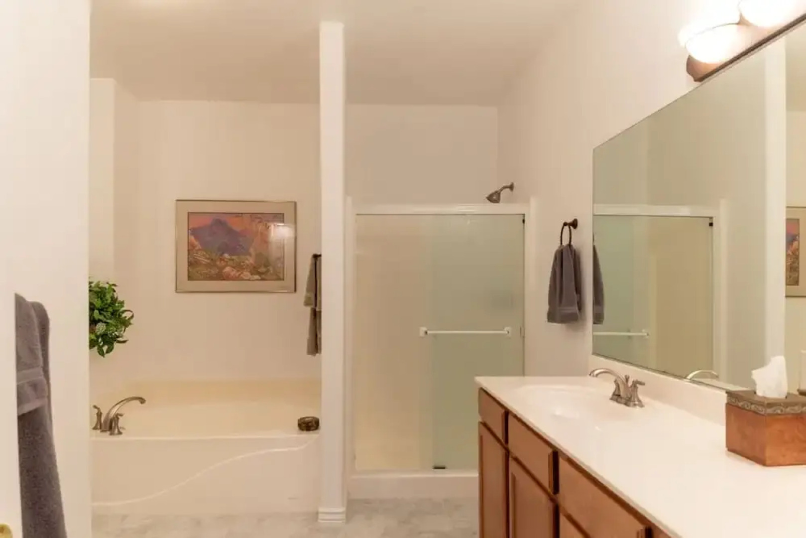 Sunset Sanctuary 3BR by Casago