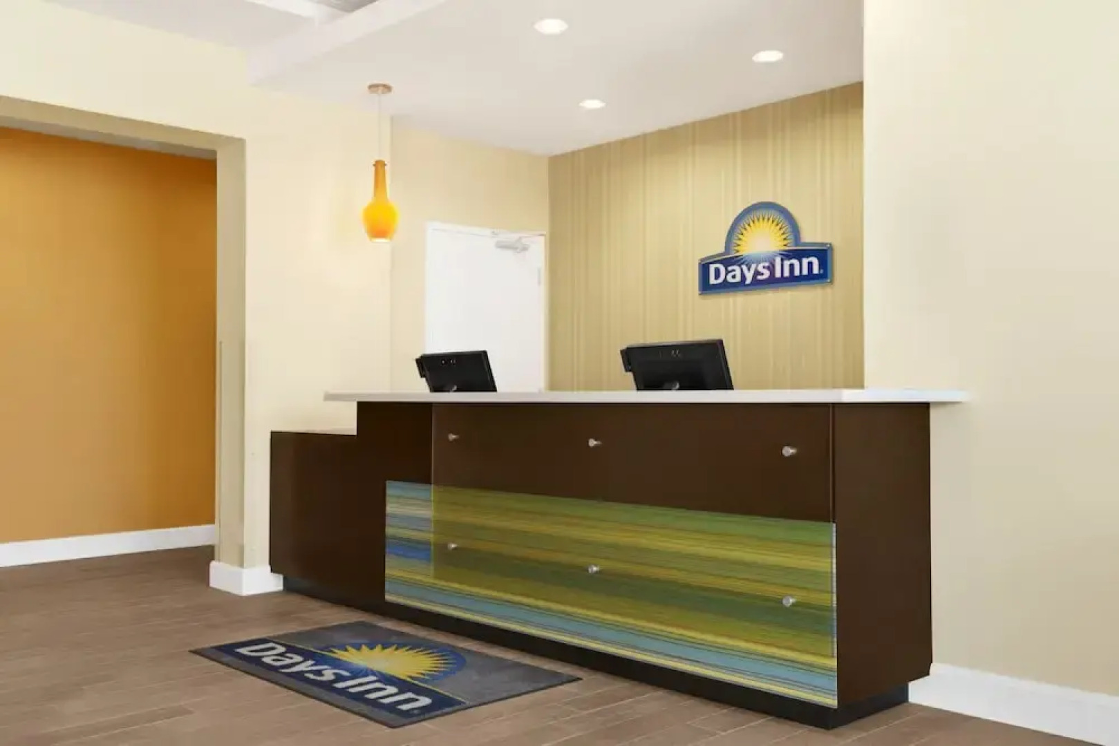 Days Inn Victoria