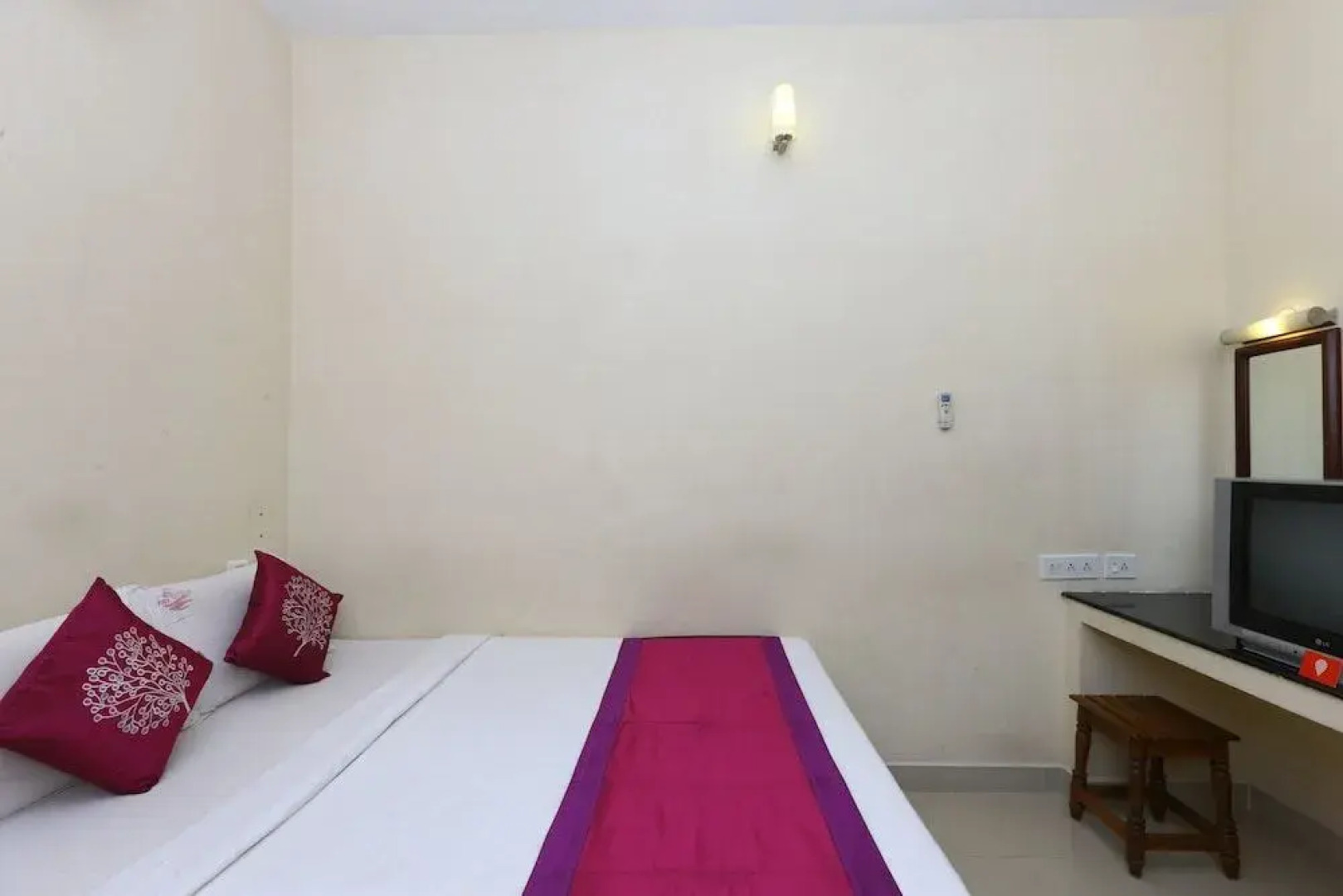 OYO 8938 near Auroville Beach