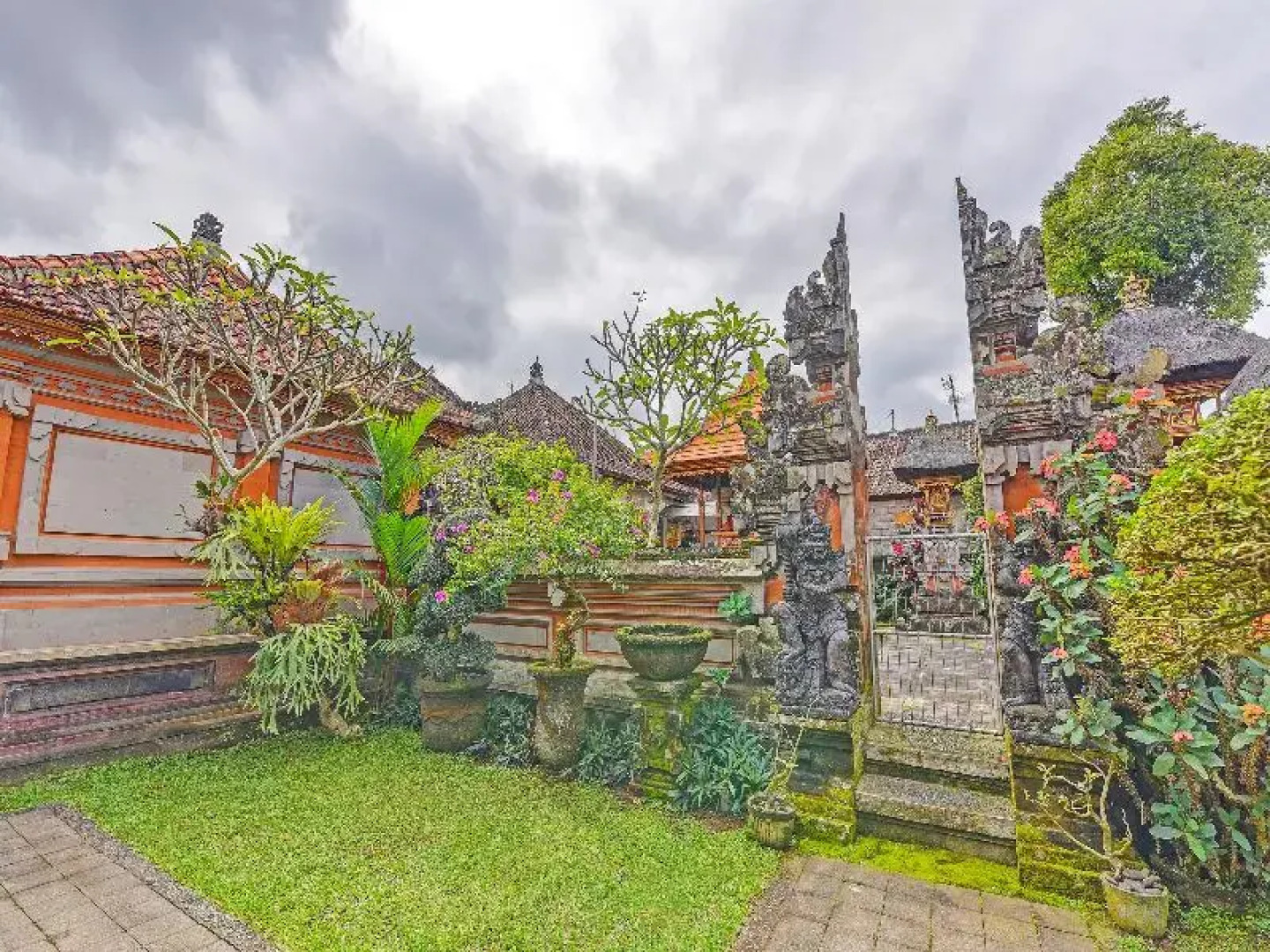 Collection O 91479 Indah Home Stay