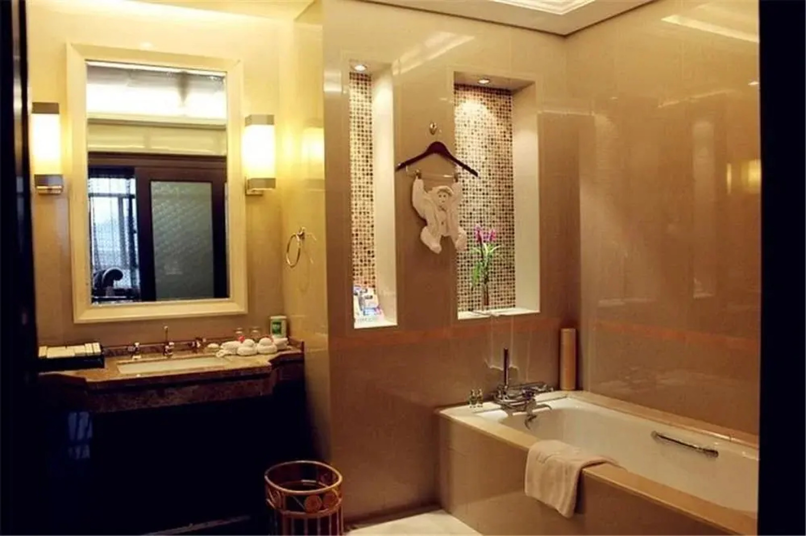 Liaocheng Arcadia International Hotspring Hotel