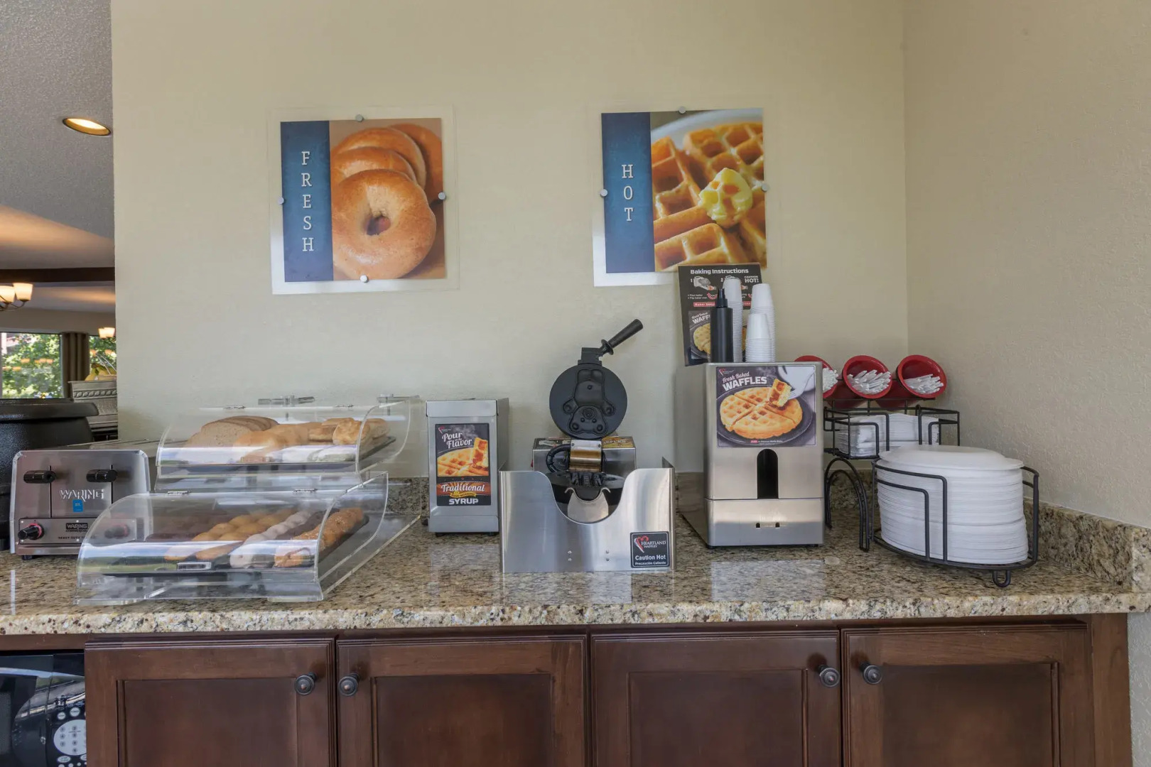 Twin Mountain Inn & Suites