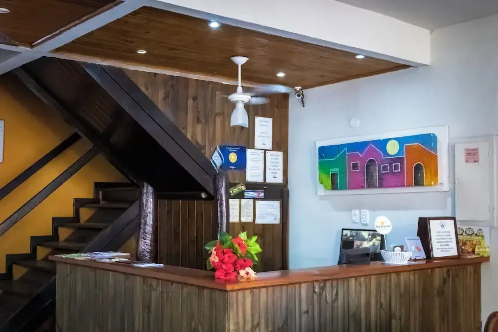 O Pharol Hostel e Pousada