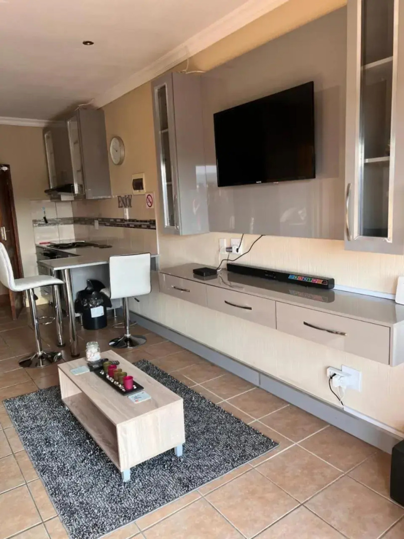 Ocean View Villas: Port Edward Unit H09