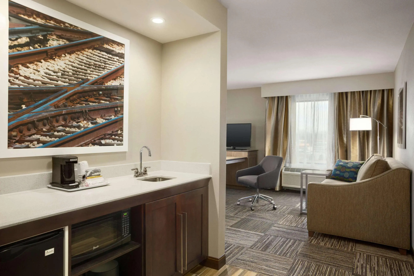 Hampton Inn & Suites Minooka