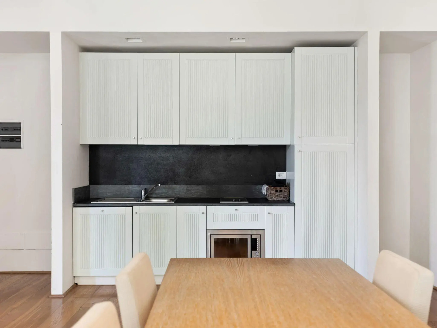 Garden & Wine Country Stay