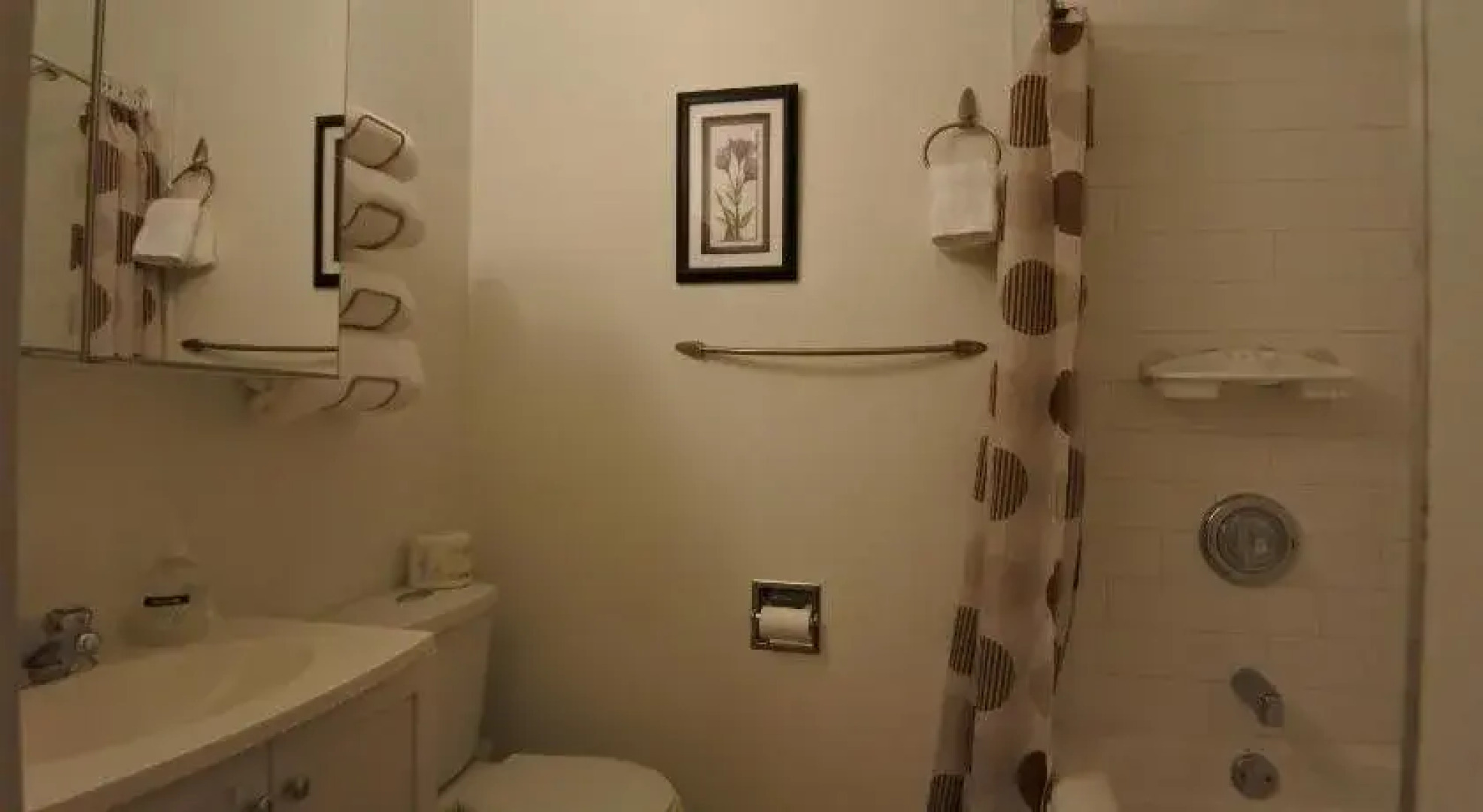 Black Rooster Guesthouse