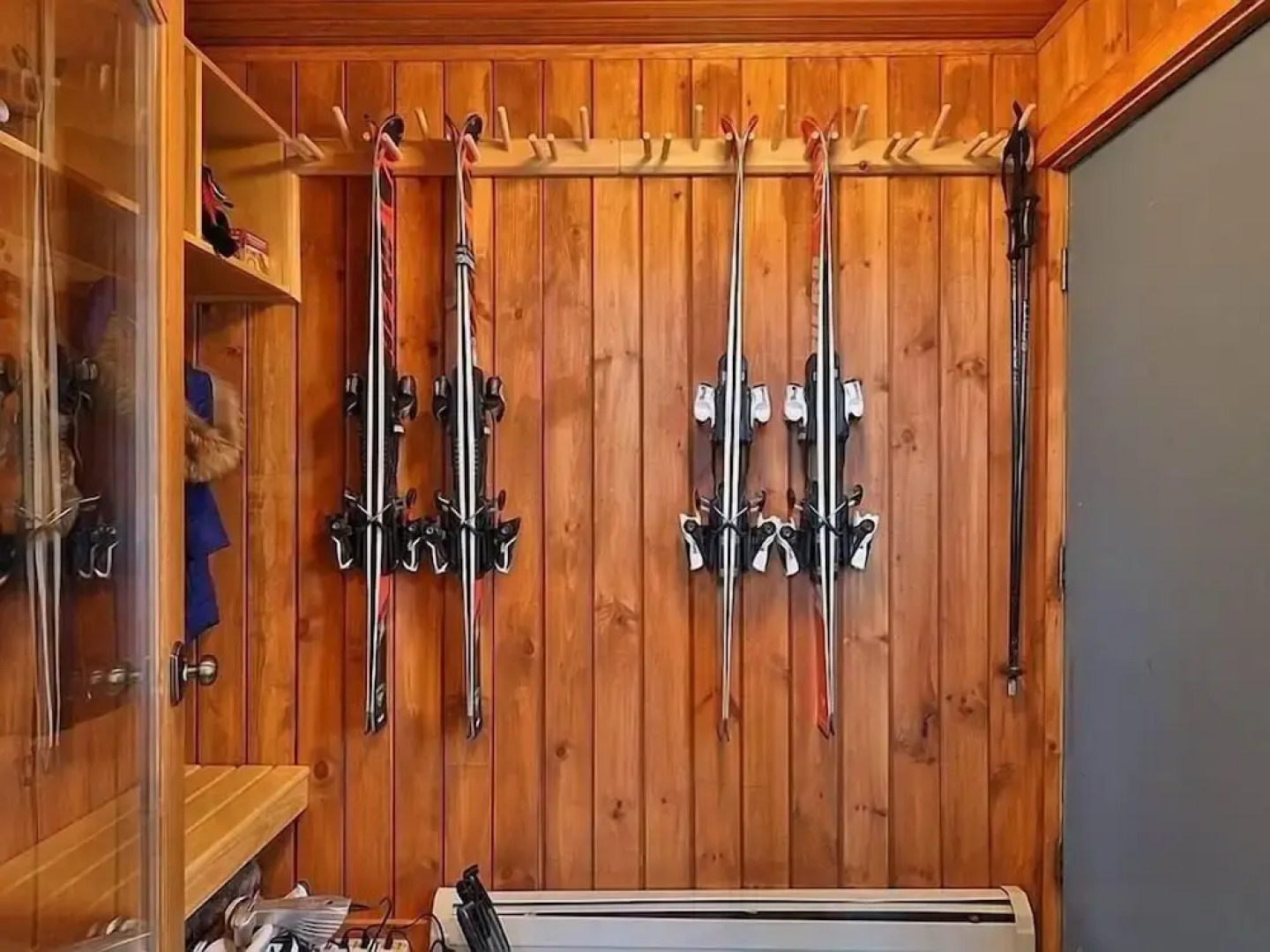 Okemo Westwood Condo 3 Bedroom Condo by RedAwning