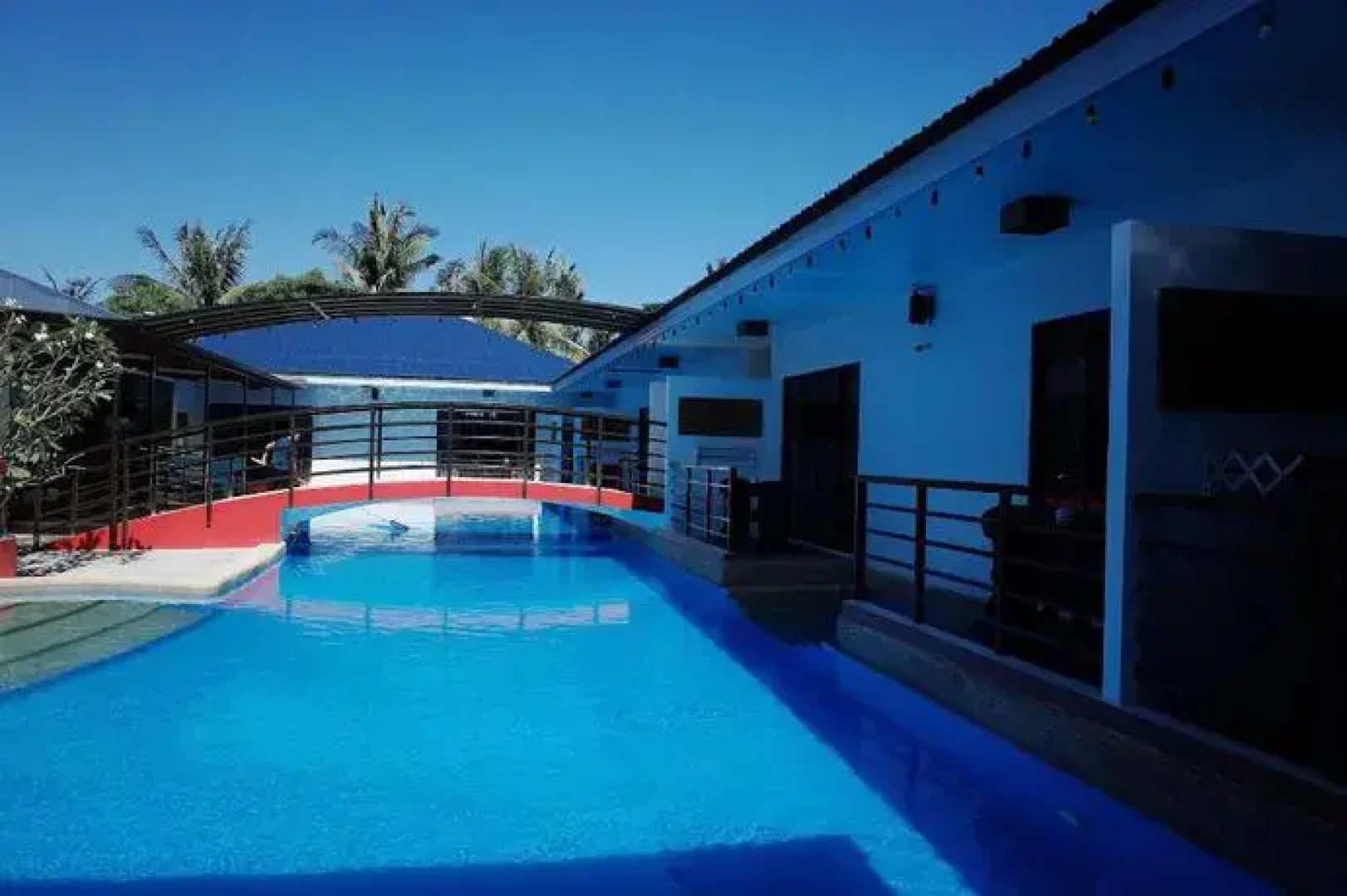 Imperial Court Hotel