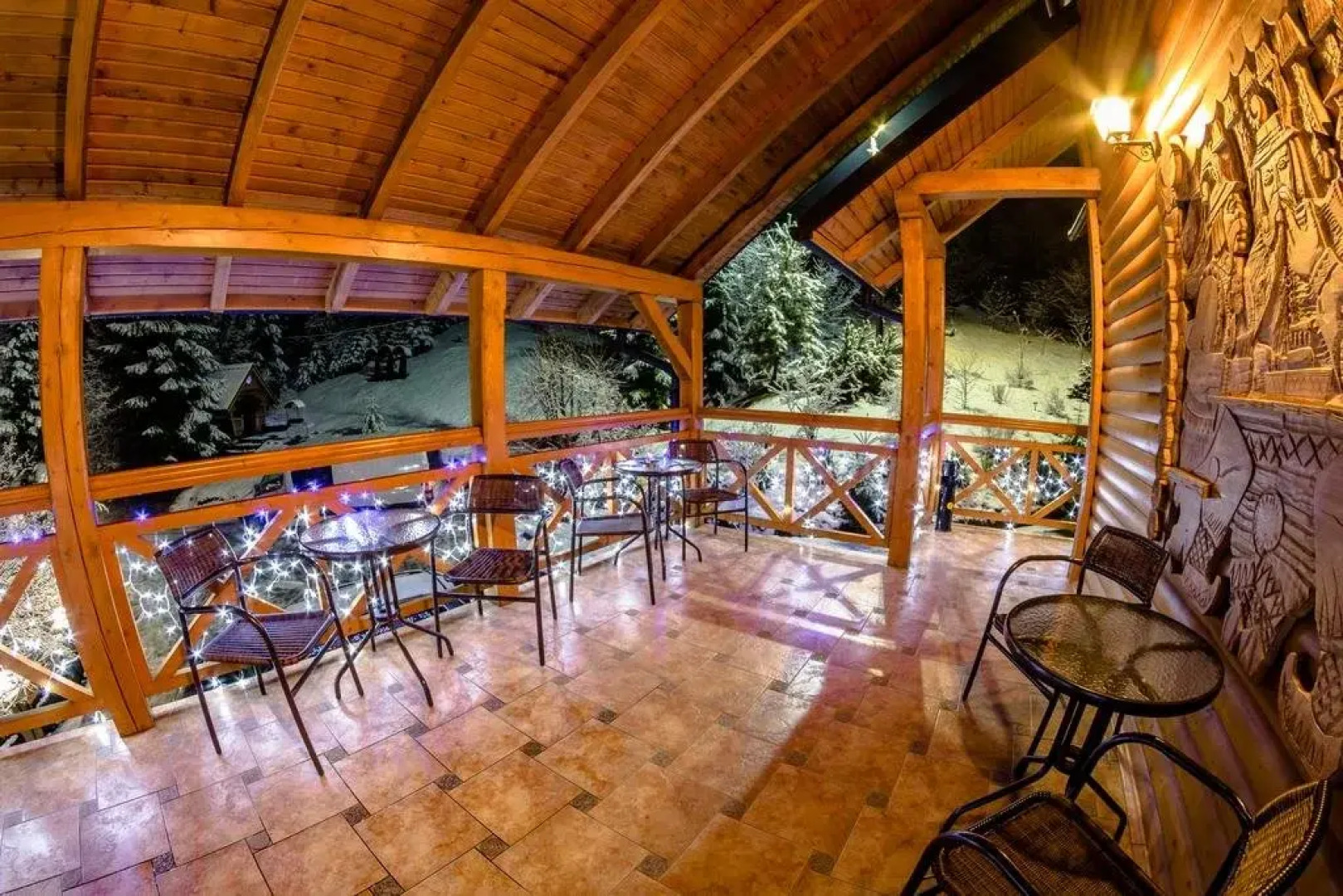 Holel "Karpatska Villa"