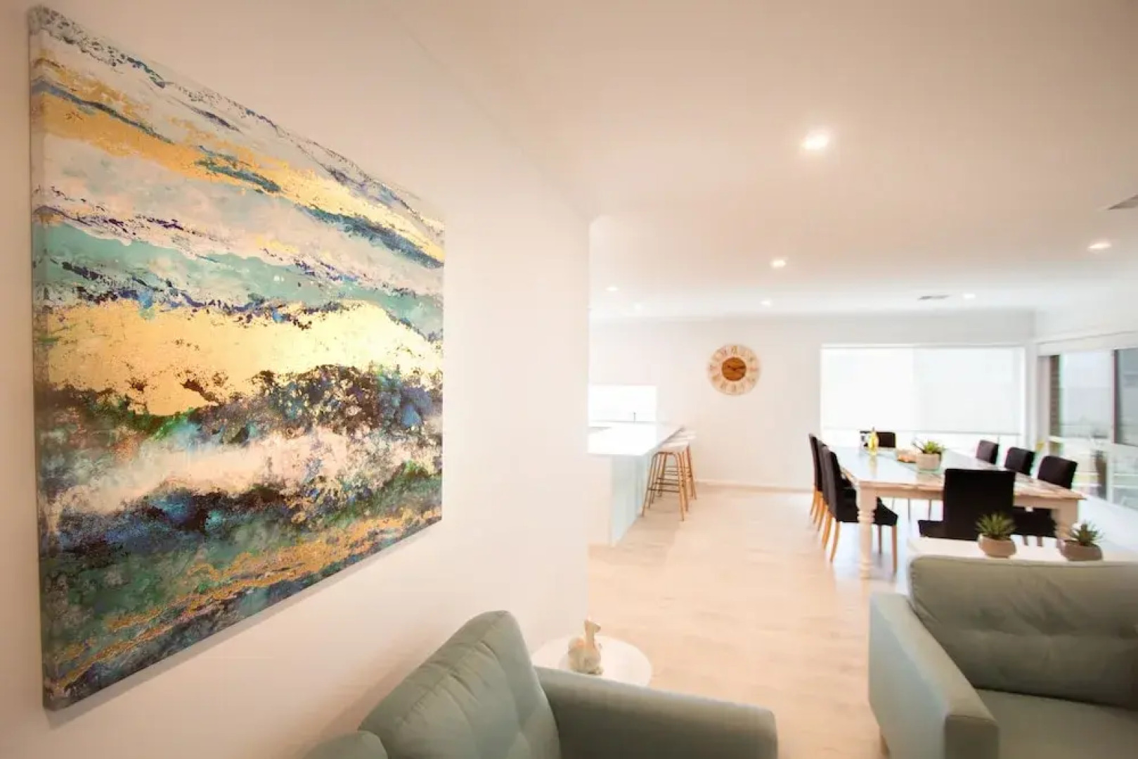 ‘Serenity’ and sweeping Murray River views