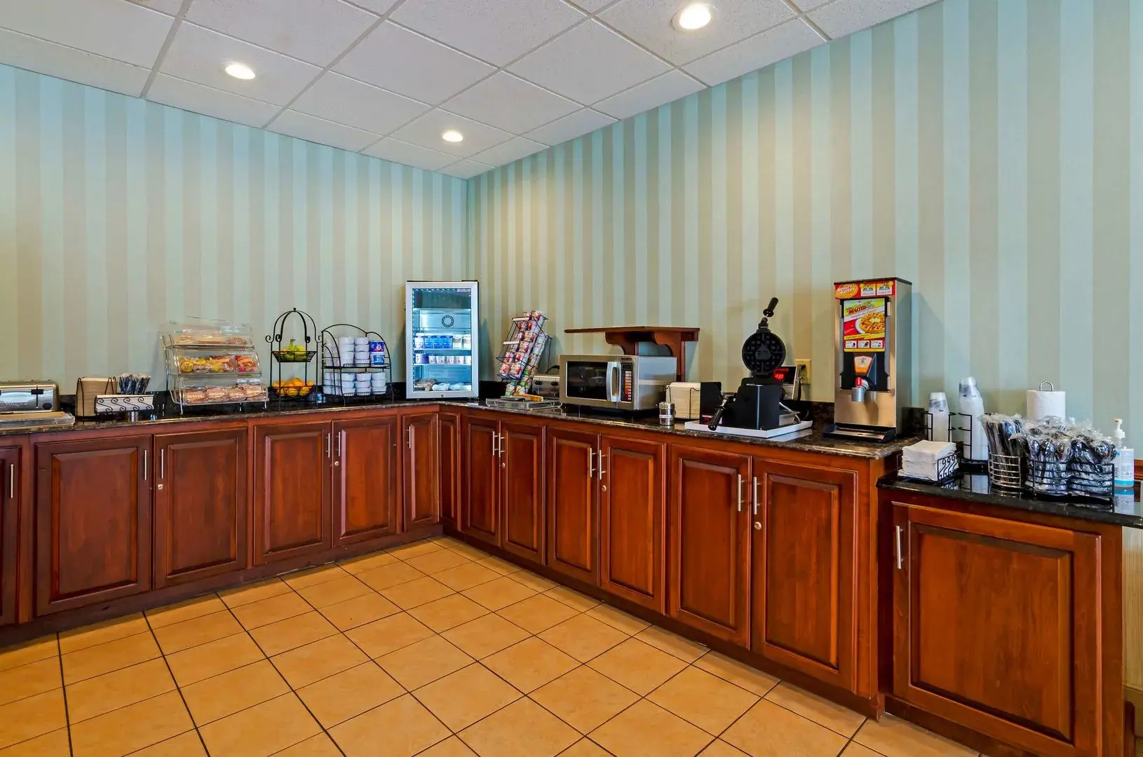 Best Western Staunton Inn