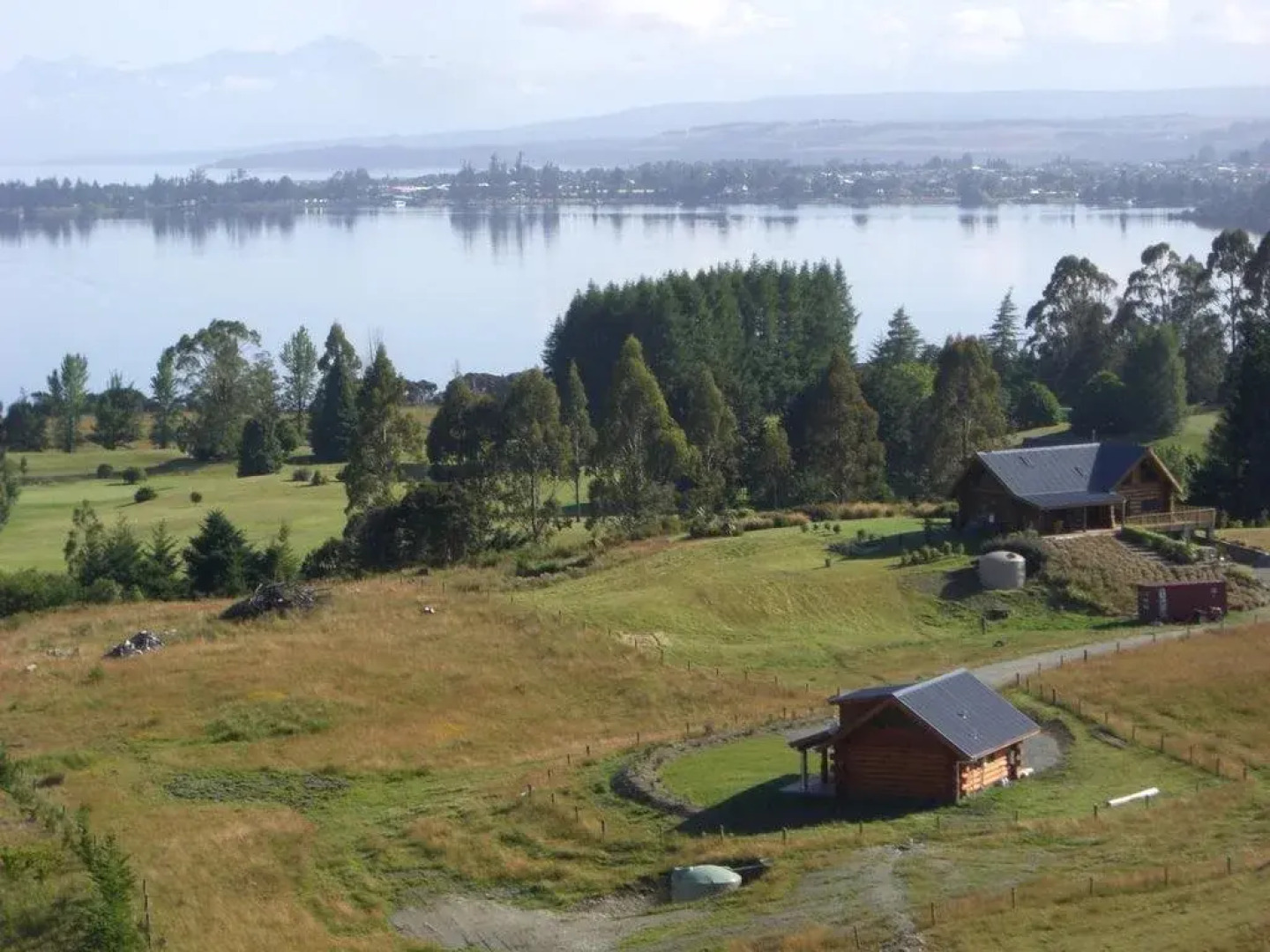 The Hollows Luxury Log Cabin