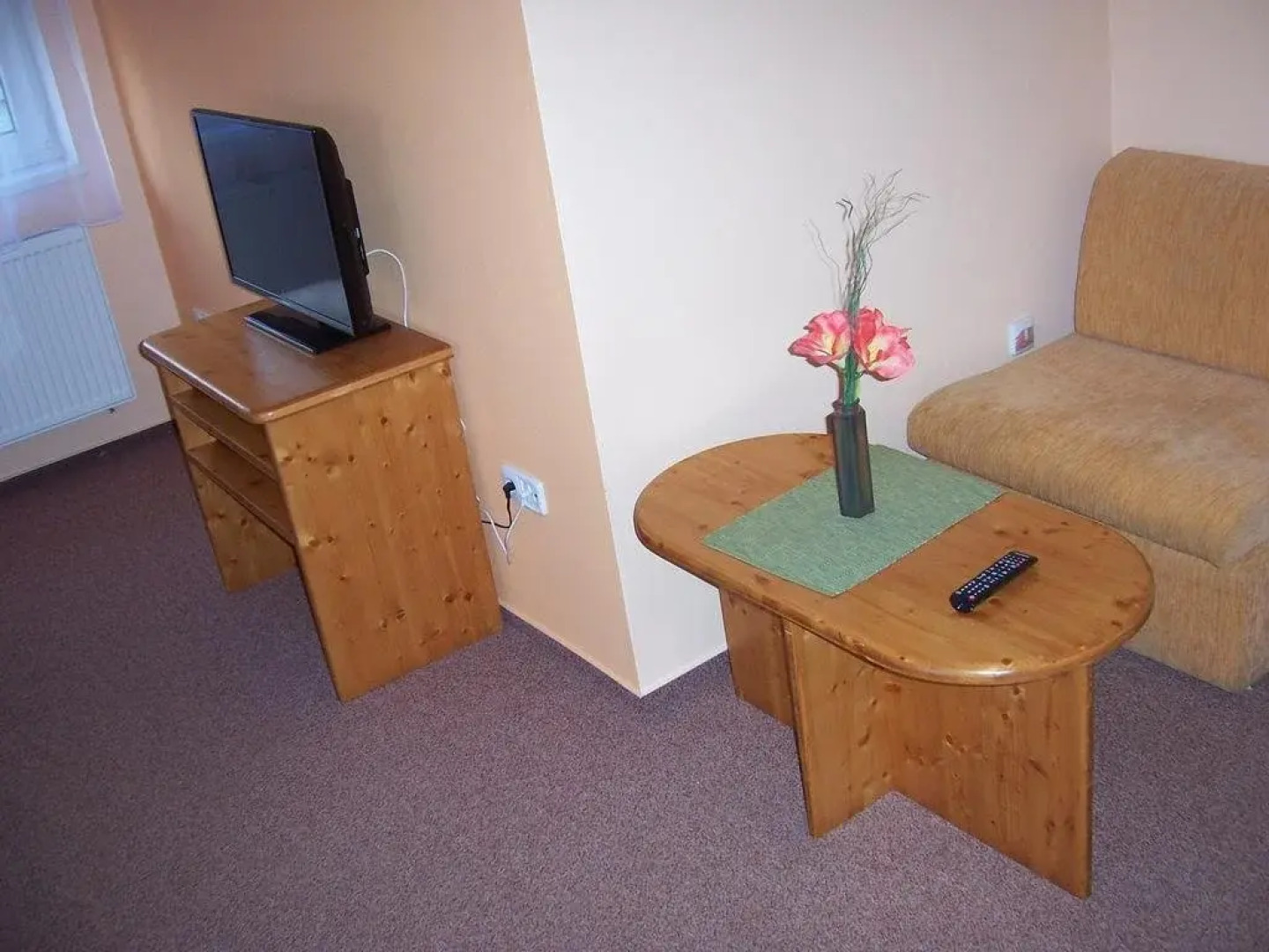 Restaurace a Penzion Lešná