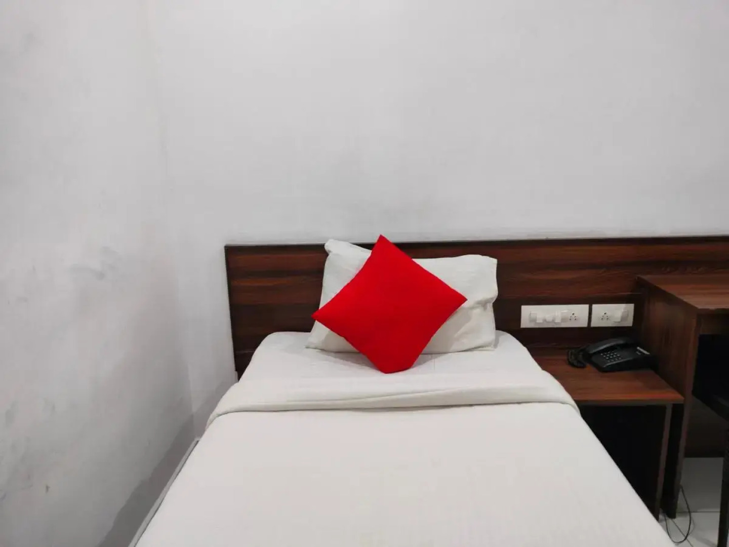 Kings Fort Rooms Thrippunithura