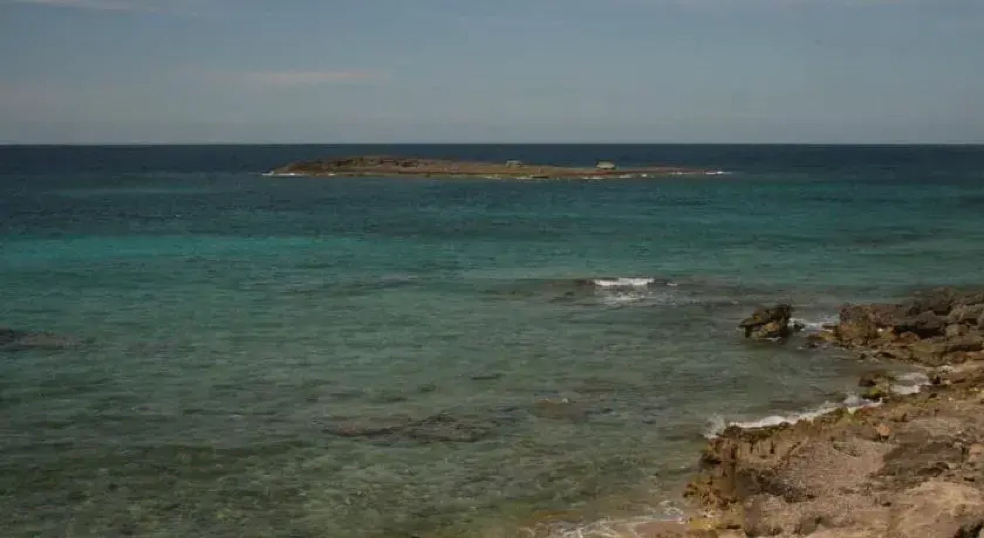 Sulla riva di Torre San Giovanni