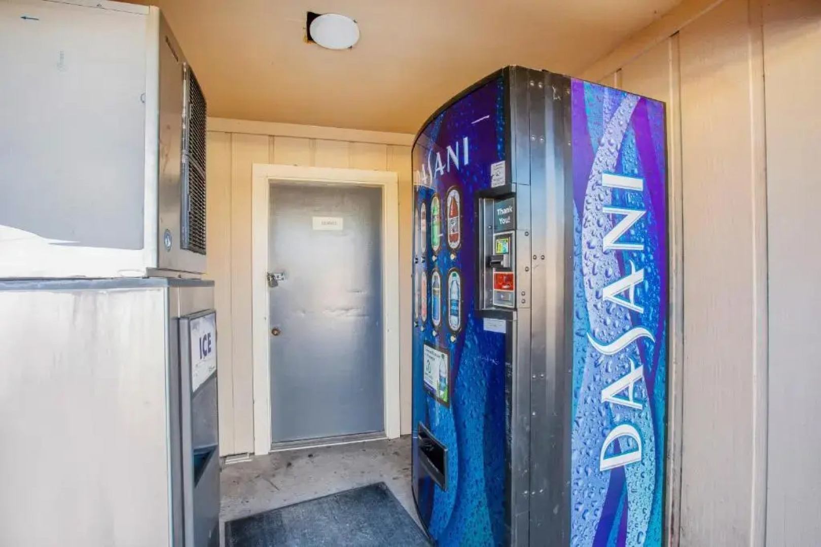 Rodeway Inn & Suites