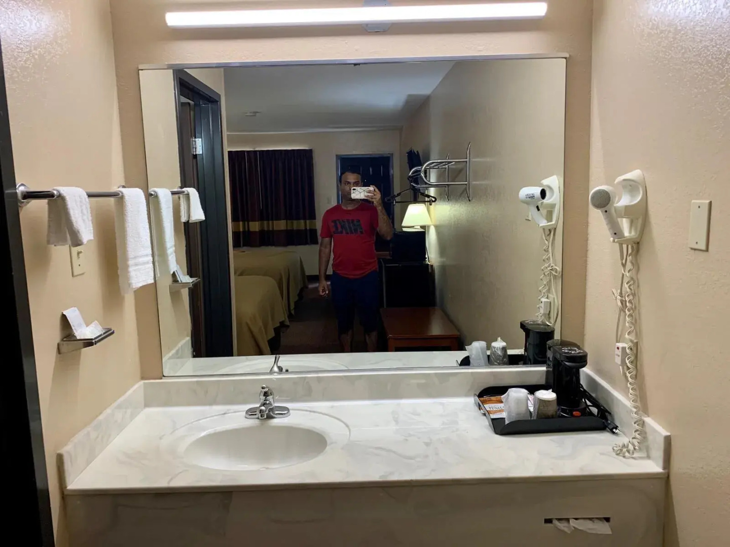 Owensville Motor Inn